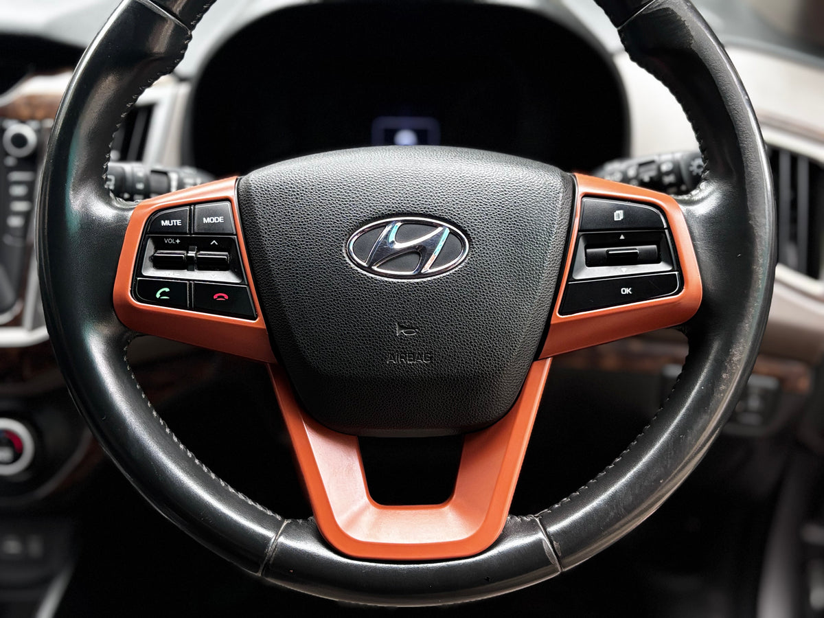 CRETA STEERING ORNAMENT